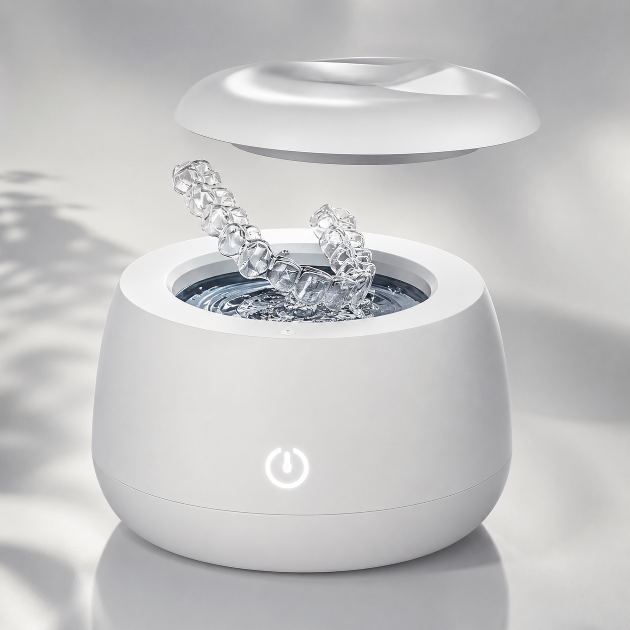 KOREL ultrasonic cleaner with clear aligner for retainers, aligners and mouthguards
Keep this as your first / main product image.
